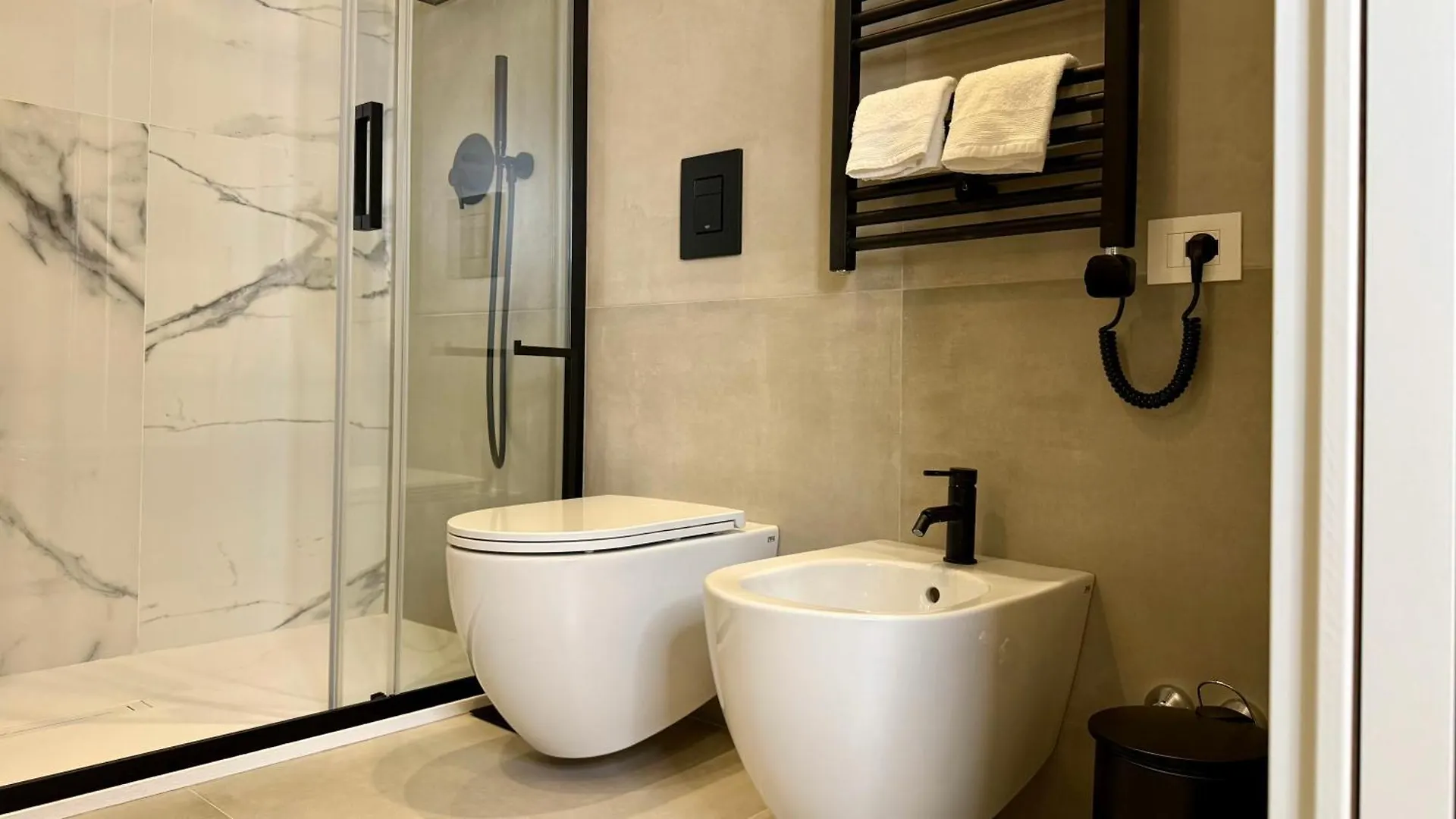 Il Fico - Appartamento 3 - Lux & Design Made In Puglia New Opening Bari 0*,  Włochy
